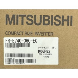 Mitsubishi Inverter E700 - 400V - FR-E740-060-EC - NEU